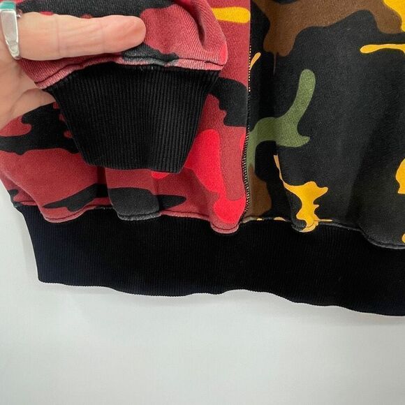 Ed Hardy Multicolor Foregoer 2018 Camouflage All Over Printed Sweatshirt Small - Picture 8 of 8